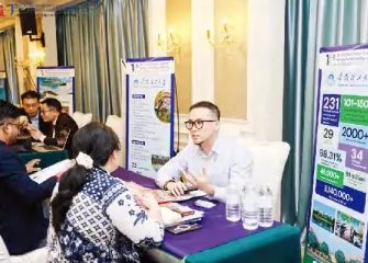 华南理工大学与海外培训学校洽谈合作